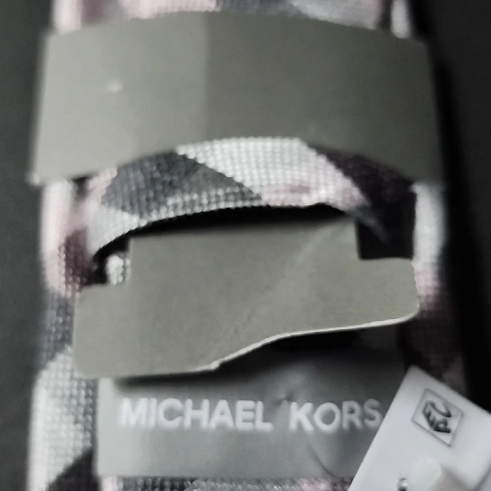 Nwt Michael Kors Classic Black and‎ Light Pink Checkered Tie